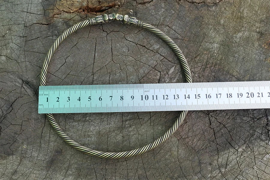 lanseis 1pcs viking wolf bracelet Viking Wolf Head Fenrir Torc Neck Ring Ragnar Handmade Heavy Twisted Brass Wire Pagan Norse