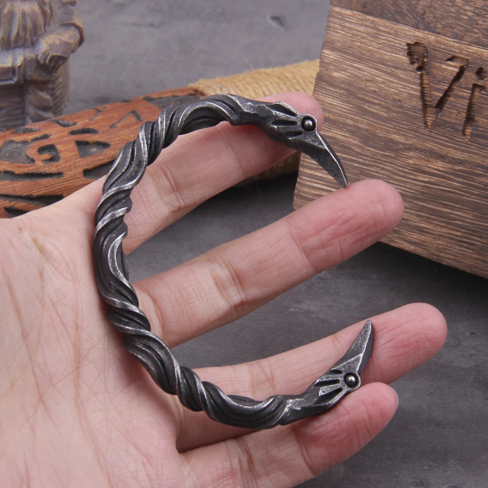 Stainless Steel Nordic Viking Norse Raven Bracelet Men Wristband Cuff Bracelets with viking wooden box Stainless Steel Nordic Viking Norse Raven Bracelet Men Wristband Cuff Bracelets with viking wooden box