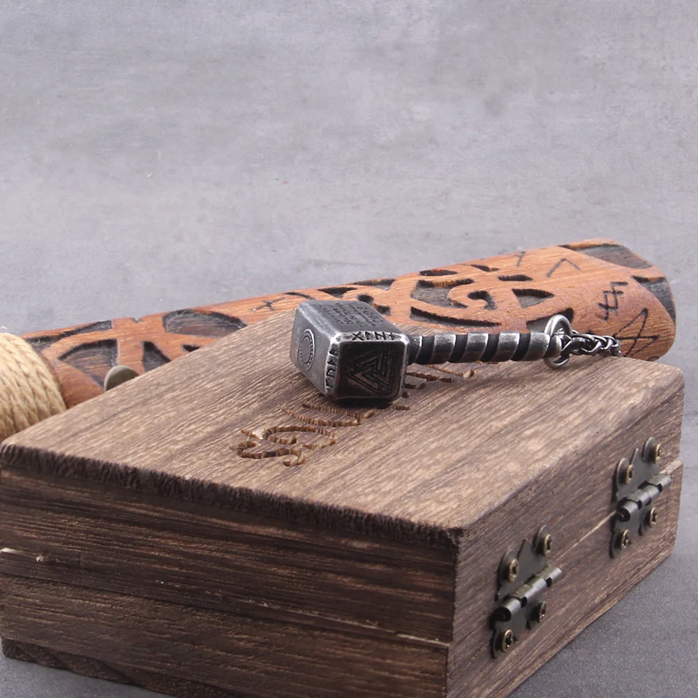 Fashion Personality Thor's Hammer Stainless Steel Pendant Necklace for Men Women Nordic Amulet Jewelry Gift WITH WOODEN BOX