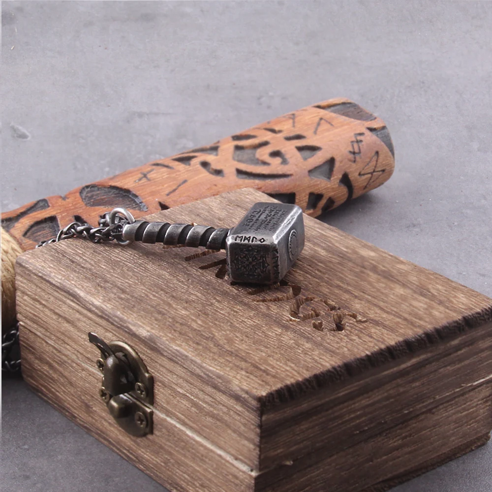 Fashion Personality Thor's Hammer Stainless Steel Pendant Necklace for Men Women Nordic Amulet Jewelry Gift WITH WOODEN BOX