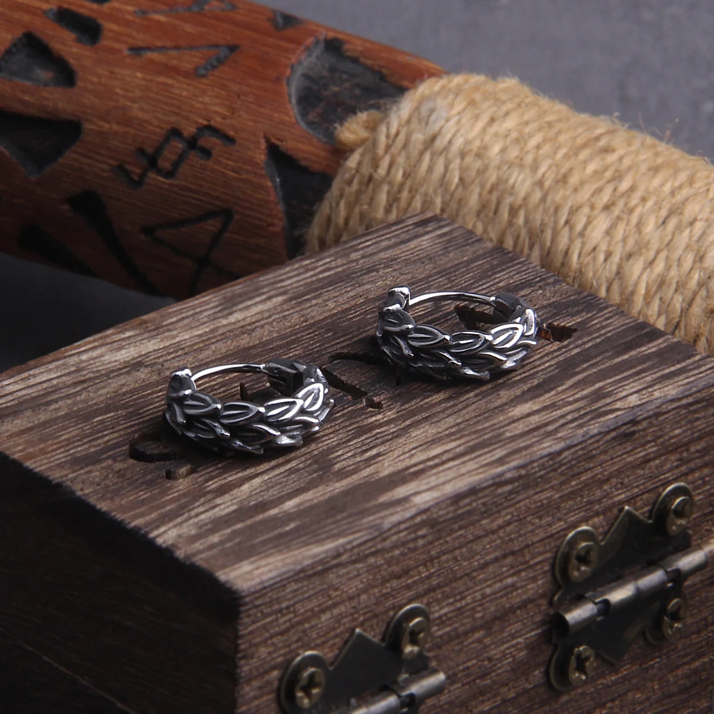 Delicate Men Women Hip Hop U Shape Snake Scale Dragon Scale Earrings Gothic Punk Simple Hypoallergenic Earrings