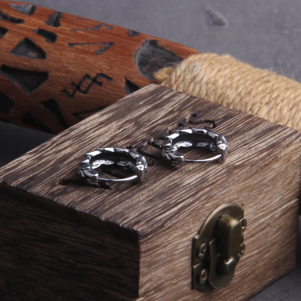 Delicate Men Women Hip Hop U Shape Snake Scale Dragon Scale Earrings Gothic Punk Simple Hypoallergenic Earrings