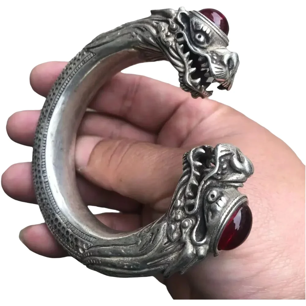 Old Tibet silver Double Dragon inlay green gemstone handmade Bracelet Old Tibet silver Double Dragon inlay green gemstone handmade Bracelet