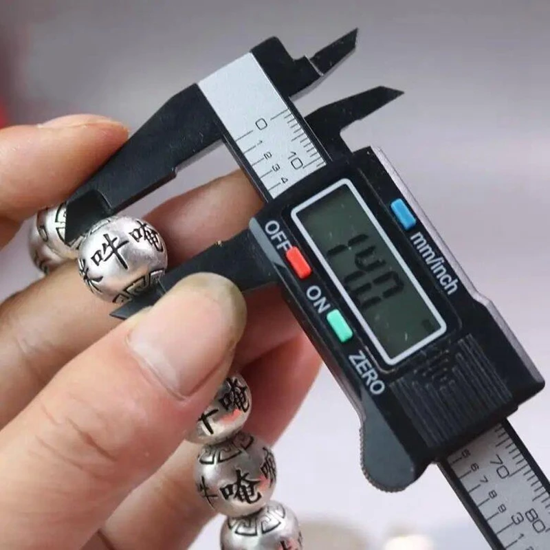 Old Chinese Tibet Silver Handcarved An Mani Bai Mi Hang Buddha Bead Bracelet Old Chinese Tibet Silver Handcarved An Mani Bai Mi Hang Buddha Bead Bracelet