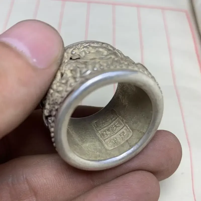 Collect Old China Tibet Silver Sculpture Force Miao Silver Relief Kylin Ring or Pendant Gift Mascot Collect Old China Tibet Silver Sculpture Force Miao Silver Relief Kylin Ring or Pendant Gift Mascot