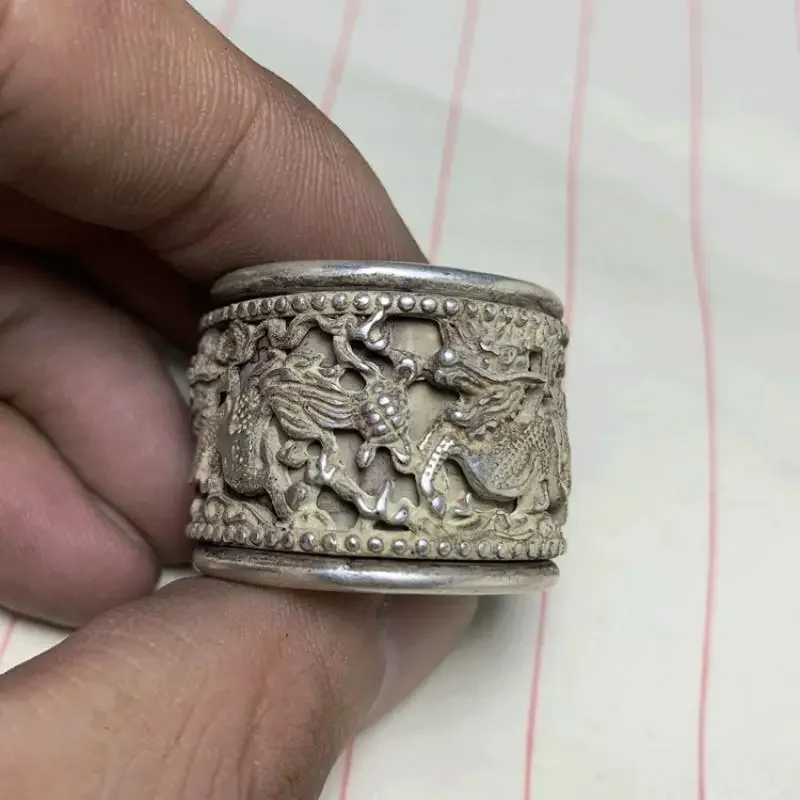 Collect Old China Tibet Silver Sculpture Force Miao Silver Relief Kylin Ring or Pendant Gift Mascot Collect Old China Tibet Silver Sculpture Force Miao Silver Relief Kylin Ring or Pendant Gift Mascot