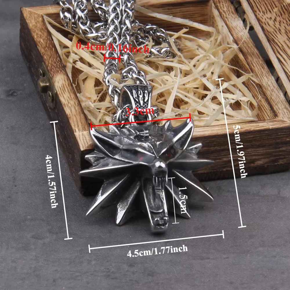 Solid Stainless Steel Gray color Wizard 3 Wild Hunt Game pendant necklace Geralt wolf head necklace with wooden box as men gift Solid Stainless Steel Gray color Wizard 3 Wild Hunt Game pendant necklace Geralt wolf head necklace with wooden box as men gift
