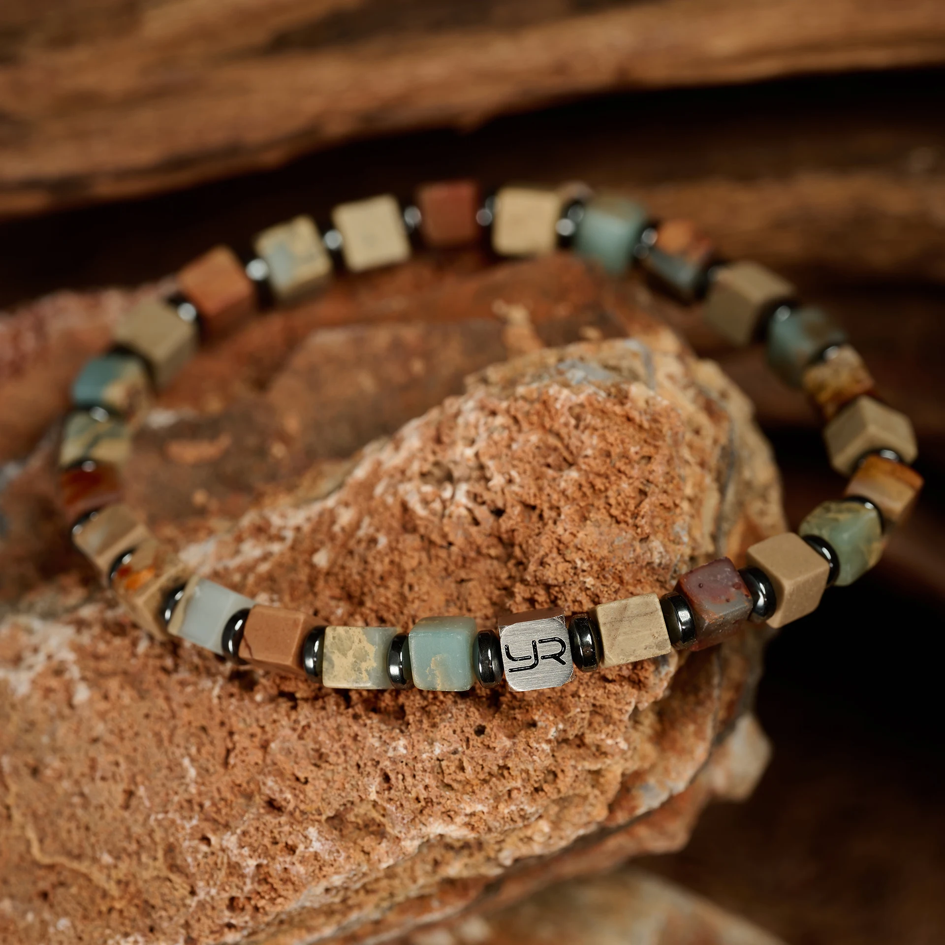 YOUNG&RICH Natural Shoushan Stone Beads Bracelet 4mm, Retro Bohemian Style Boutique Unisex Fashion Bracelet YOUNG&RICH Natural Shoushan Stone Beads Bracelet 4mm, Retro Bohemian Style Boutique Unisex Fashion Bracelet
