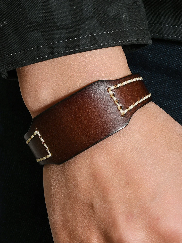 Hand Stitched Genuine Leather Bracelet Vintage Style Unisex Couple Cuff for Men and Women Hand Stitched Genuine Leather Bracelet Vintage Style Unisex Couple Cuff for Men and Women