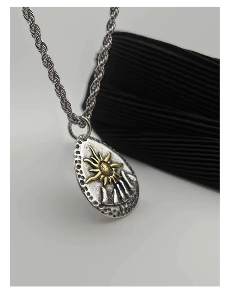 New Trendy Retro Silver Wishing Stone Sun Pendant Necklace for Women Men Handmade Simple Desgin Couple Necklace Jewelry Gift