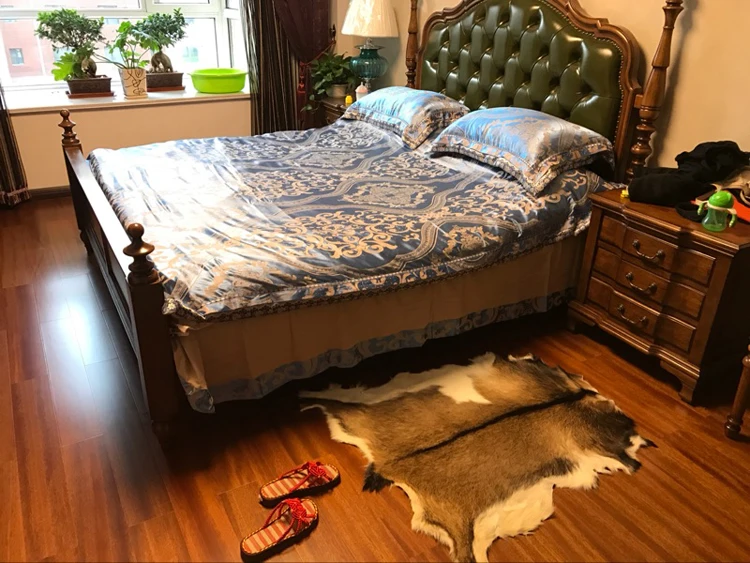 Whole Goatskin Tapestry Floor Mat Carpet, Scandinavian Simple Sofa Cushion, Chair Cushion, Natural Animal Skin, Photo