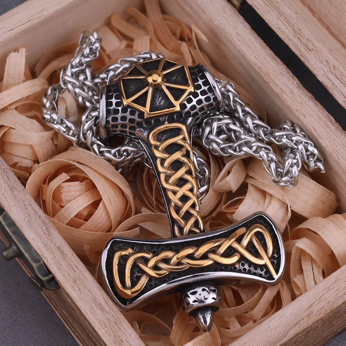 Vikings Stainless Steel Celtic Endless Knot Necklace Scandinavian Rune Amulet Jewelry Gold Color Rock Hip Hop Biker Pendant