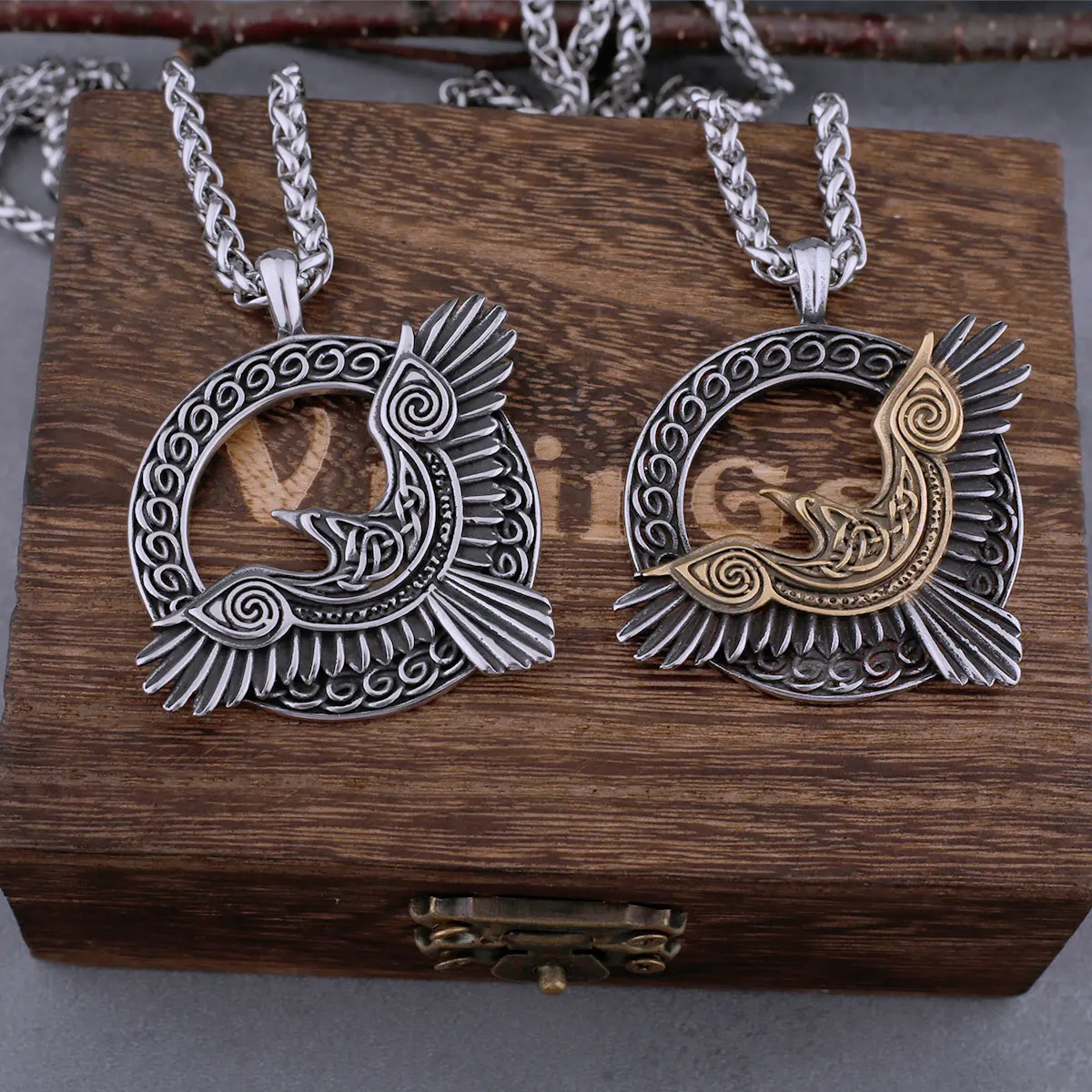 Stainless Steel Viking Odin Raven Necklace Men Vintage Huginn Muninn Celtic Knot Fashion Amulet Pendant Jewelry Gifts Stainless Steel Viking Odin Raven Necklace Men Vintage Huginn Muninn Celtic Knot Fashion Amulet Pendant Jewelry Gifts