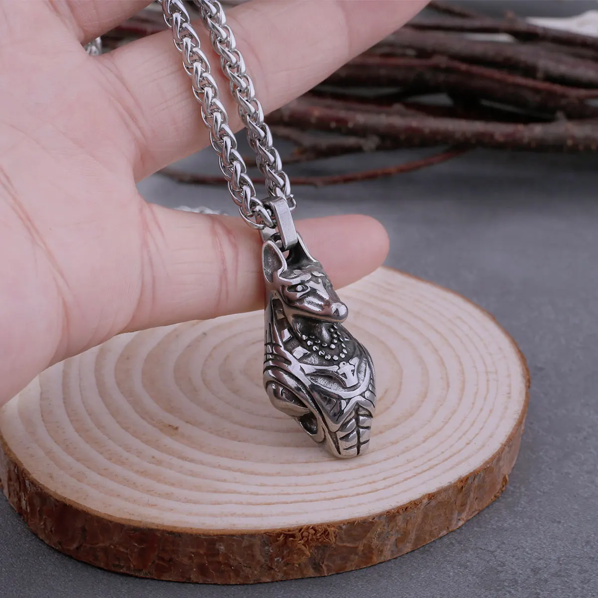 Stainless Steel Egyptian Mythology The God of Death Anubis Necklace Classic Wolf Head Men Punk Hip Hop Pendant Jewelry Stainless Steel Egyptian Mythology The God of Death Anubis Necklace Classic Wolf Head Men Punk Hip Hop Pendant Jewelry