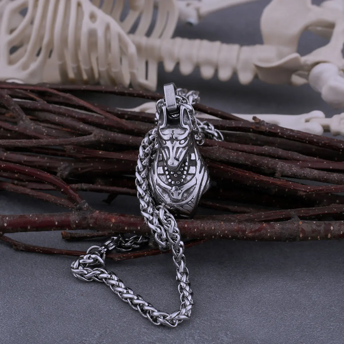 Stainless Steel Egyptian Mythology The God of Death Anubis Necklace Classic Wolf Head Men Punk Hip Hop Pendant Jewelry Stainless Steel Egyptian Mythology The God of Death Anubis Necklace Classic Wolf Head Men Punk Hip Hop Pendant Jewelry