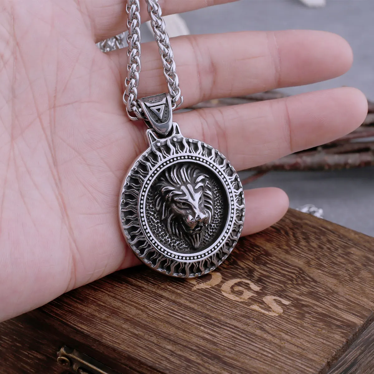 Stainless Steel Lion Head Pendant Necklace Nordic Rune Amulet Retro Punk Jewelry Gift for Boyfriend Wholesale Stainless Steel Lion Head Pendant Necklace Nordic Rune Amulet Retro Punk Jewelry Gift for Boyfriend Wholesale