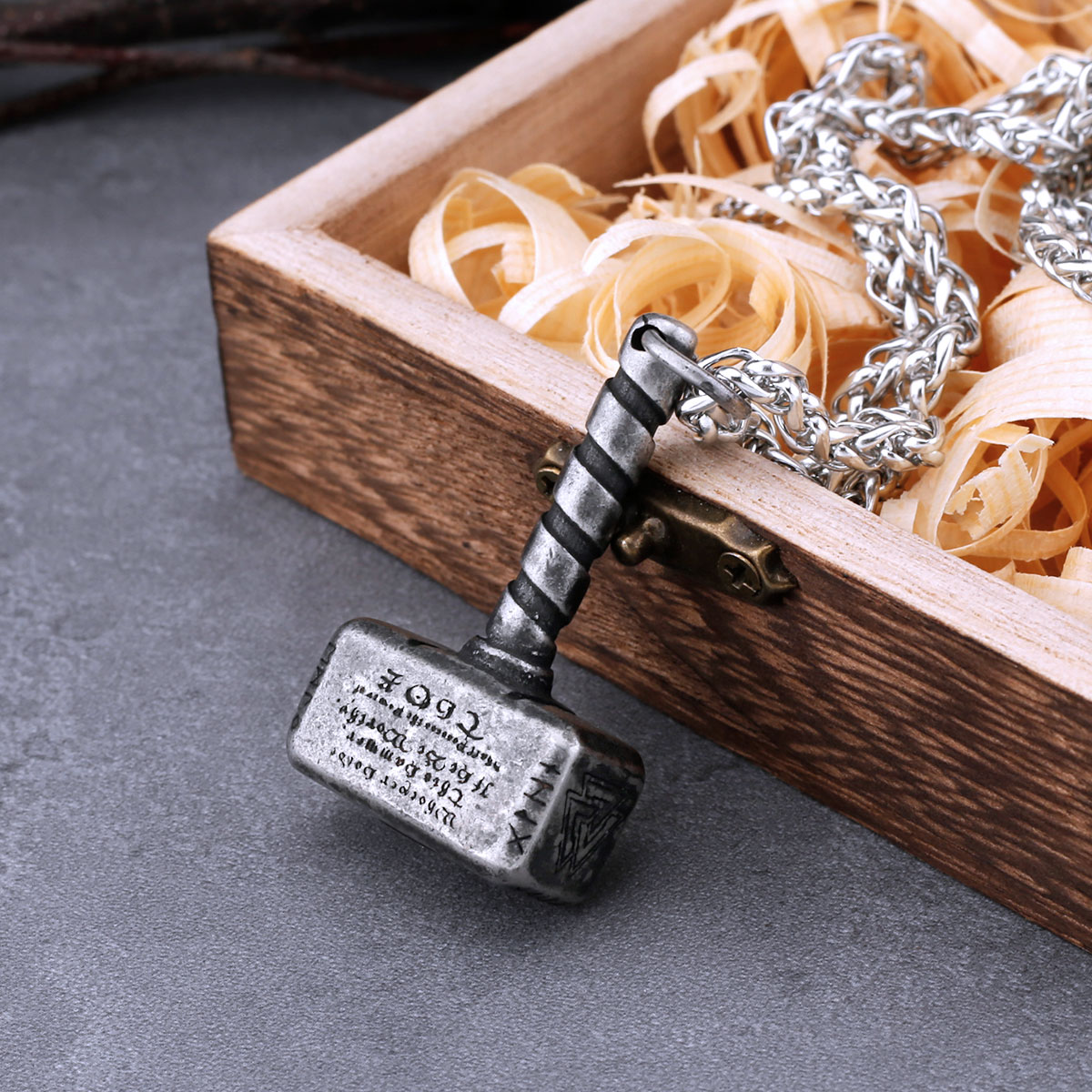 Viking Battle Thor's Hammer Necklace Stainless Steel Mens Vintage Fashion Pendant Necklace Nordic Jewelry Gift for Boyfriend