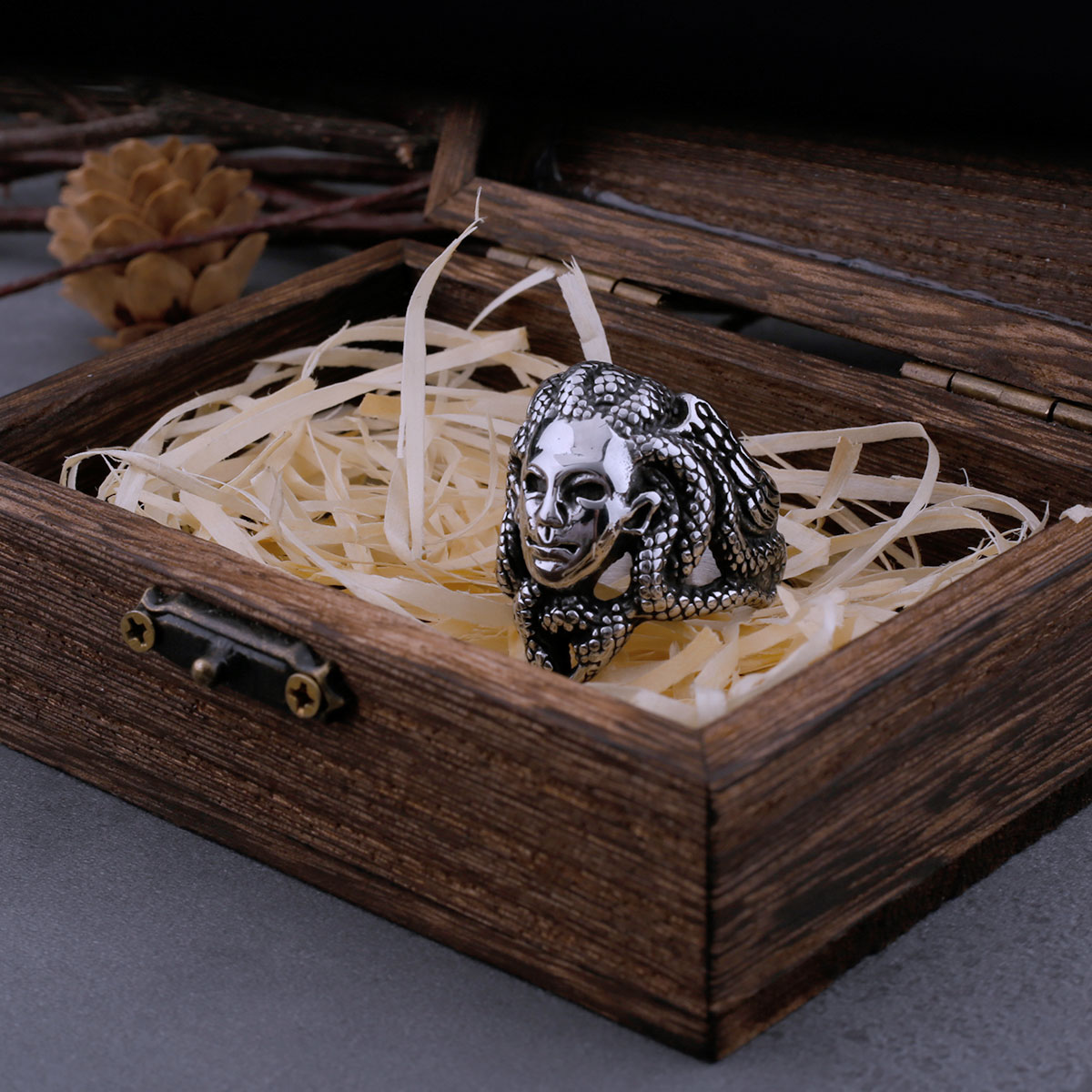 Stainless Steel Vintage Greek Mythology Medusa Ring Men and Women Punk Hip Hop Gothic Snake Ring Fashion Jewelry Party Gift