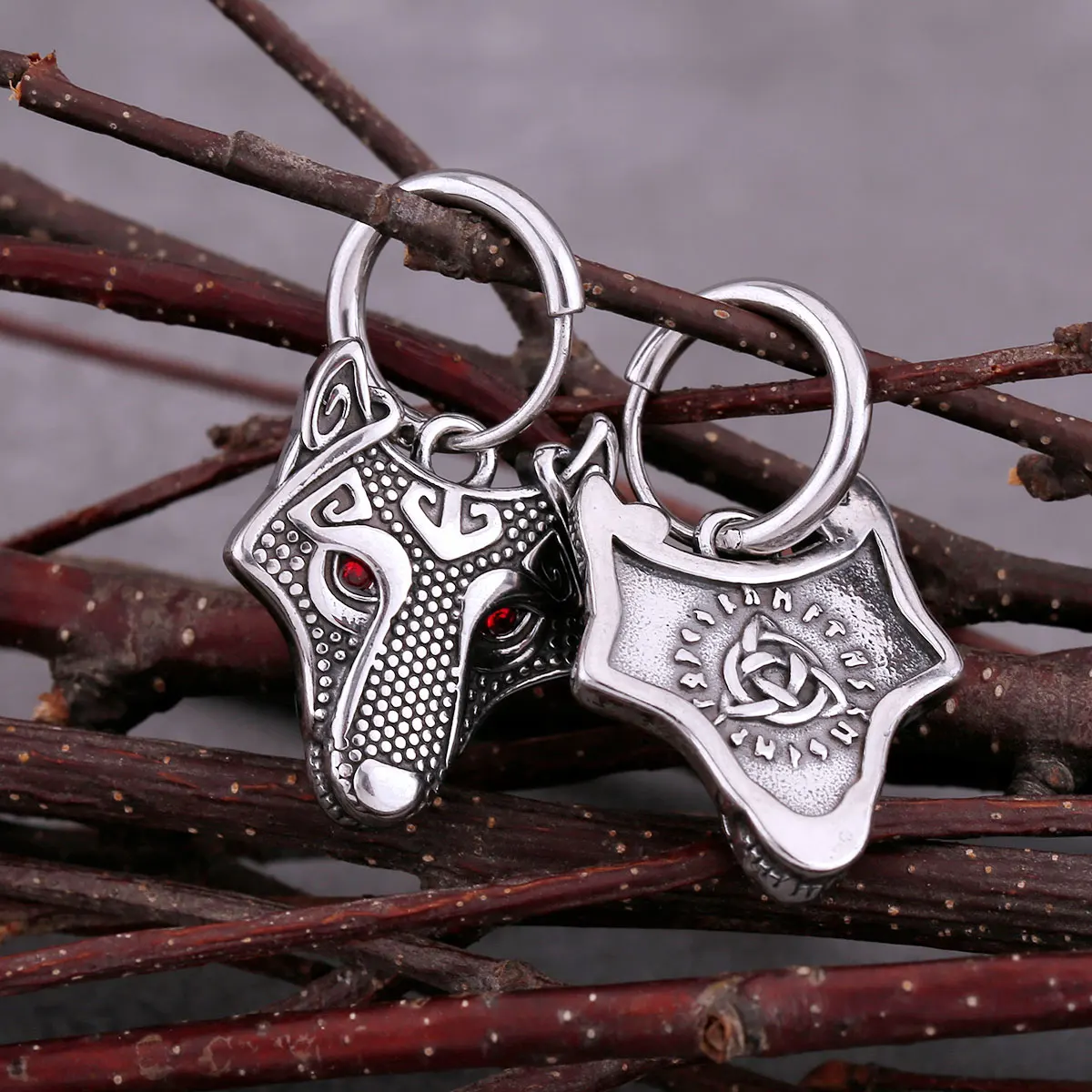 Vintage Vikings Wolf Drop Earrings Men Fashion Celtic Rune Amulet Accessories Stainless Steel Hip Hop Biker Charm Jewelry Vintage Vikings Wolf Drop Earrings Men Fashion Celtic Rune Amulet Accessories Stainless Steel Hip Hop Biker Charm Jewelry