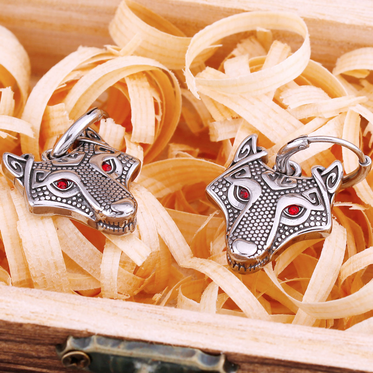 Vintage Vikings Wolf Drop Earrings Men Fashion Celtic Rune Amulet Accessories Stainless Steel Hip Hop Biker Charm Jewelry Vintage Vikings Wolf Drop Earrings Men Fashion Celtic Rune Amulet Accessories Stainless Steel Hip Hop Biker Charm Jewelry