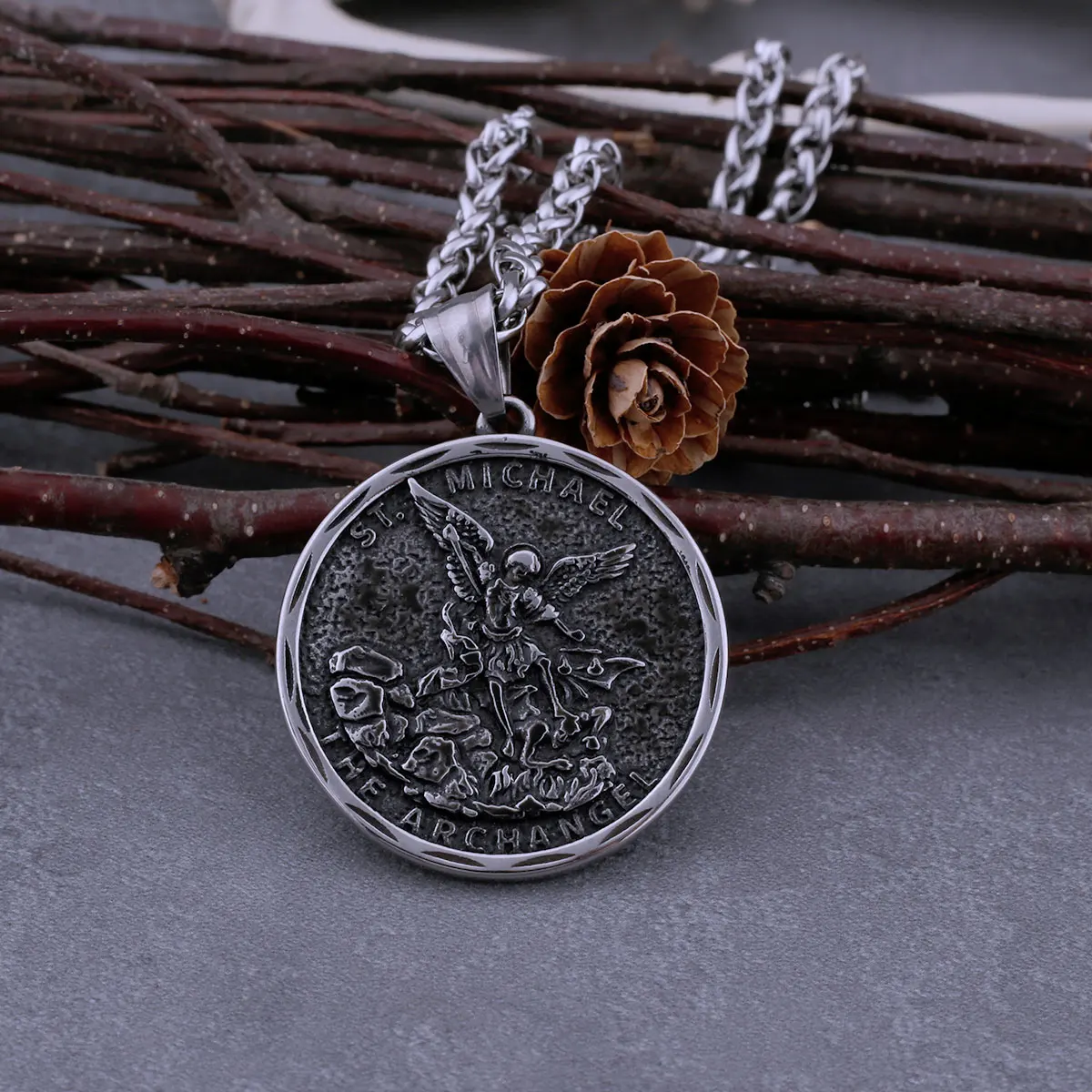 Stainless Steel Archangel St. Michael Necklace Men’s Fashion Believer Amulet Biker Pendant Necklace Jewelry Gift Dropshipping Stainless Steel Archangel St. Michael Necklace Men's Fashion Believer Amulet Biker Pendant Necklace Jewelry Gift Dropshipping