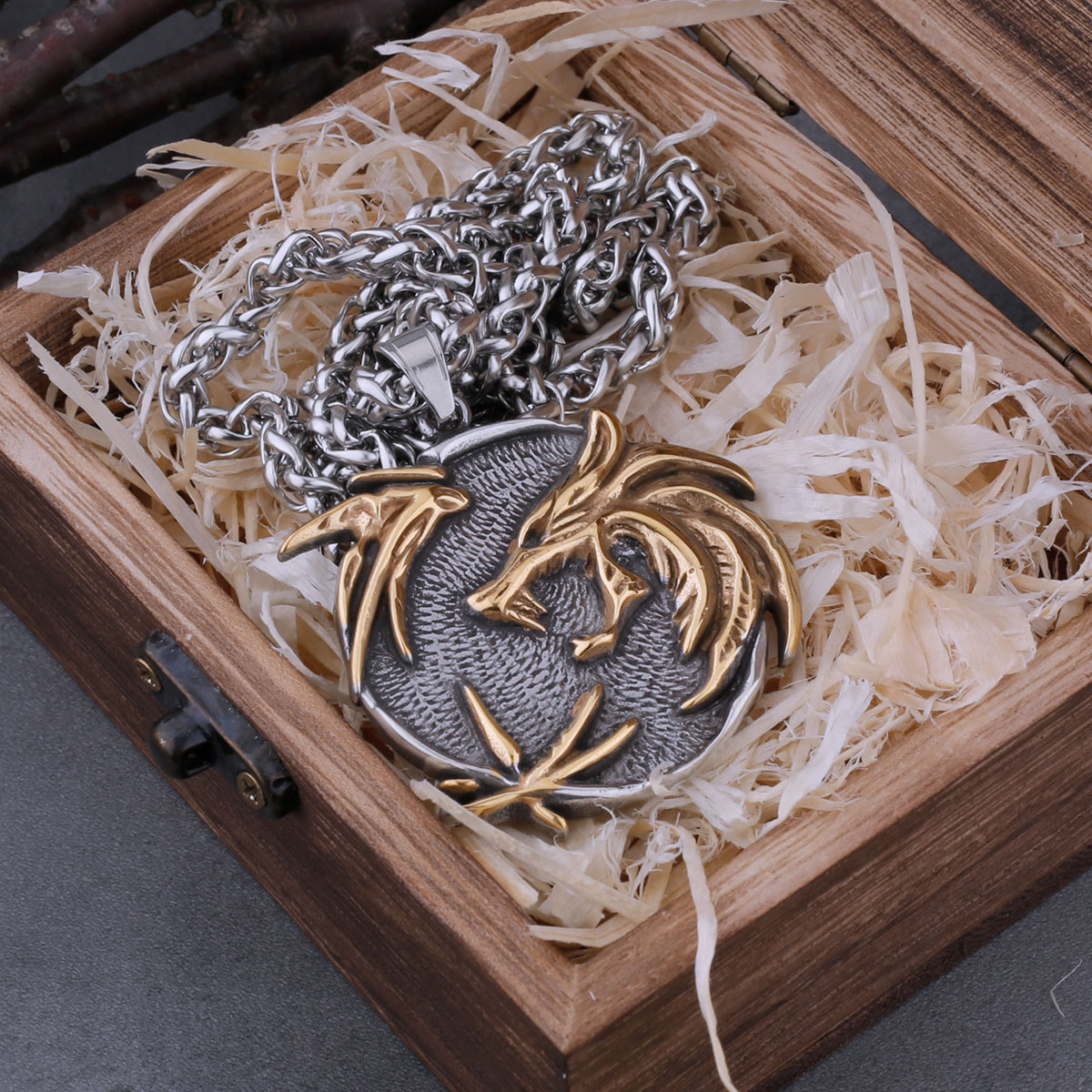 Vintage Viking Wizard Wolf Head and Raven Necklace Men's Norwegian Amulet Pendant Figure TV Stainless Steel Jewelry Gift Vintage Viking Wizard Wolf Head and Raven Necklace Men's Norwegian Amulet Pendant Figure TV Stainless Steel Jewelry Gift