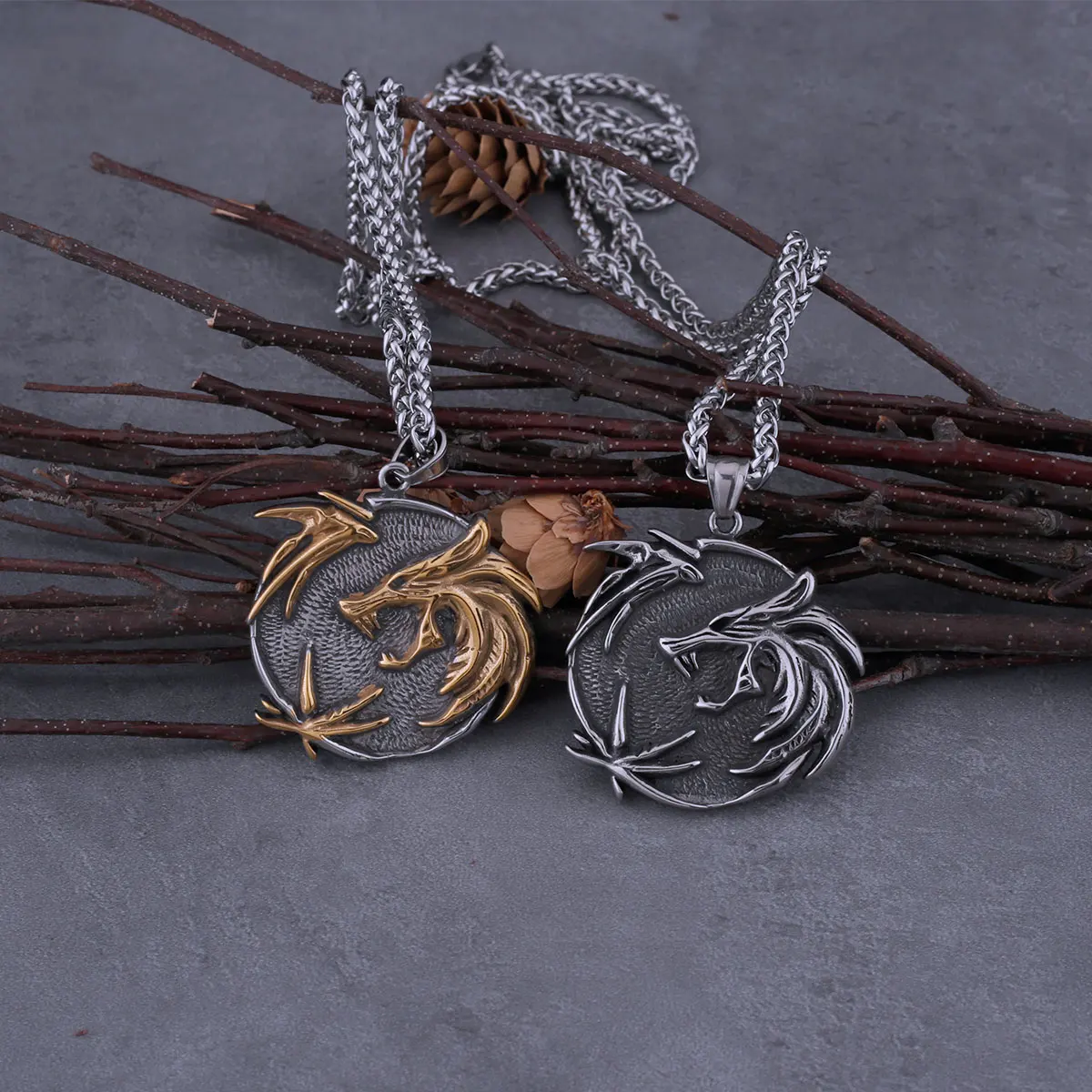 Vintage Viking Wizard Wolf Head and Raven Necklace Men’s Norwegian Amulet Pendant Figure TV Stainless Steel Jewelry Gift Vintage Viking Wizard Wolf Head and Raven Necklace Men's Norwegian Amulet Pendant Figure TV Stainless Steel Jewelry Gift