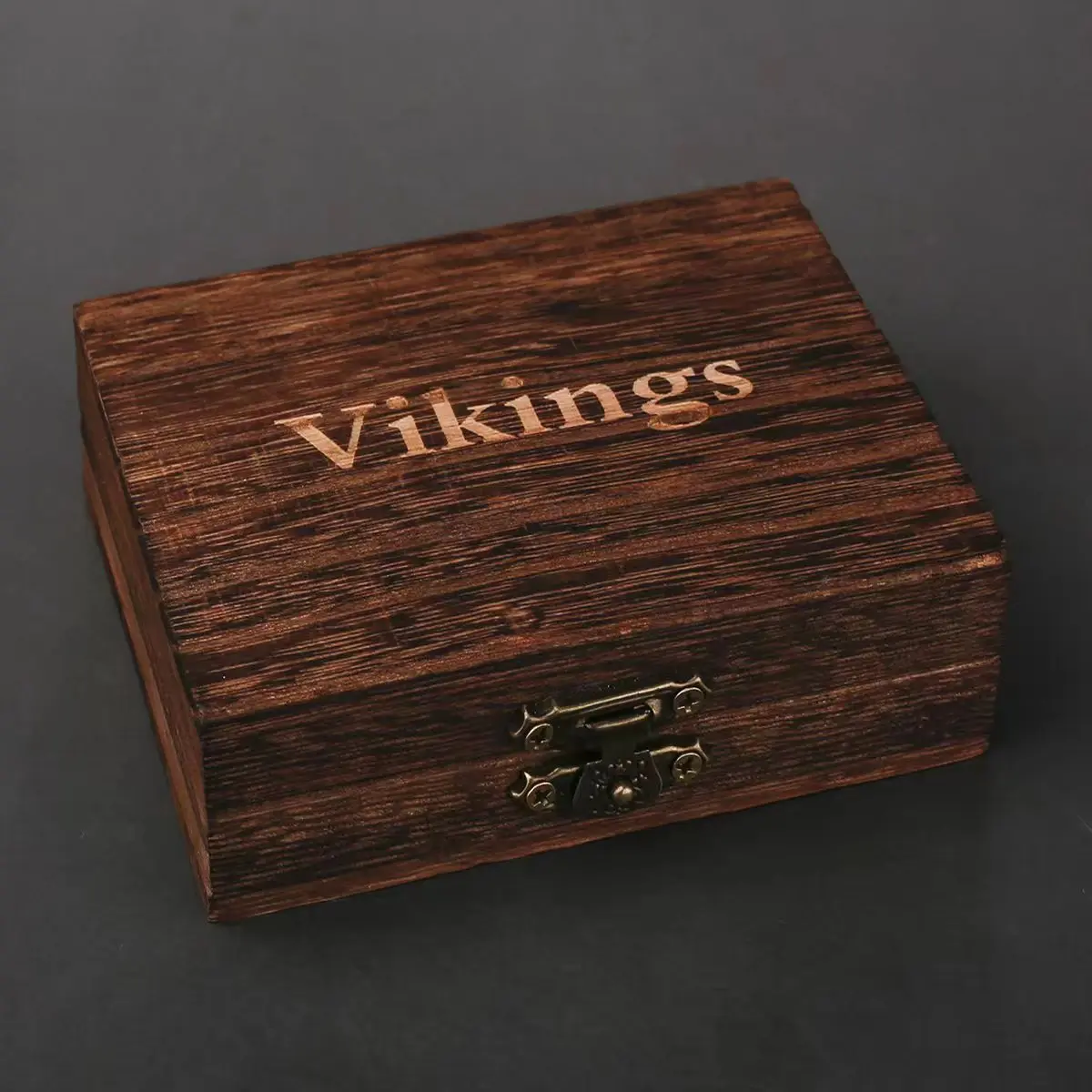 Stainless Steel Nordic Viking Spartan Horn Warrior Men and Women Pendant Necklace Punk Retro Domineering Amulet Jewelry Gift Stainless Steel Nordic Viking Spartan Horn Warrior Men and Women Pendant Necklace Punk Retro Domineering Amulet Jewelry Gift