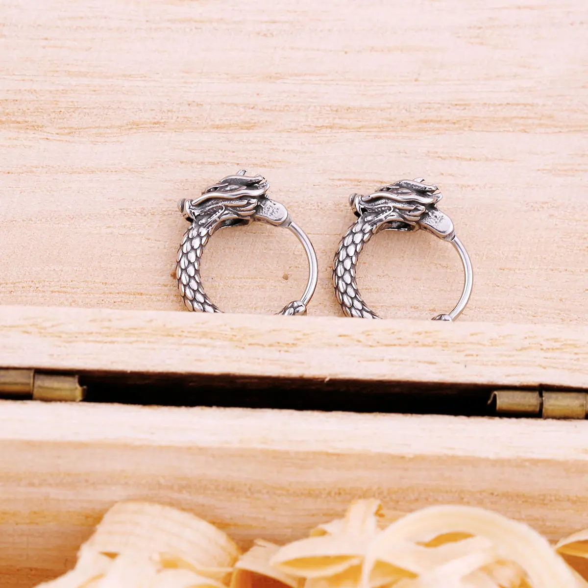 316L Stainless Steel Vintage Dragon Hoop Earring For Men Street Hip Hop Style Earrings Fashion Animal Punk Jewelry Wholesale 316L Stainless Steel Vintage Dragon Hoop Earring For Men Street Hip Hop Style Earrings Fashion Animal Punk Jewelry Wholesale
