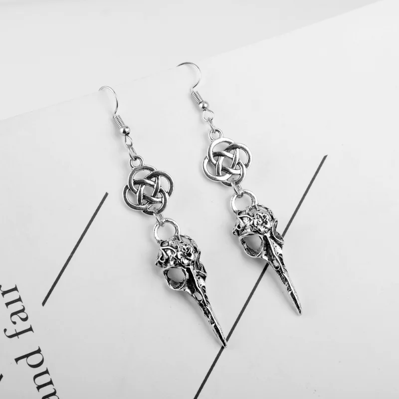 Viking Odin Raven Punk Skull Crow irds Vulture Skull Pendant Drop Earring Emo Skeleton Scottish Irish Dangle Earring Women Jewel Viking Odin Raven Punk Skull Crow irds Vulture Skull Pendant Drop Earring Emo Skeleton Scottish Irish Dangle Earring Women Jewel
