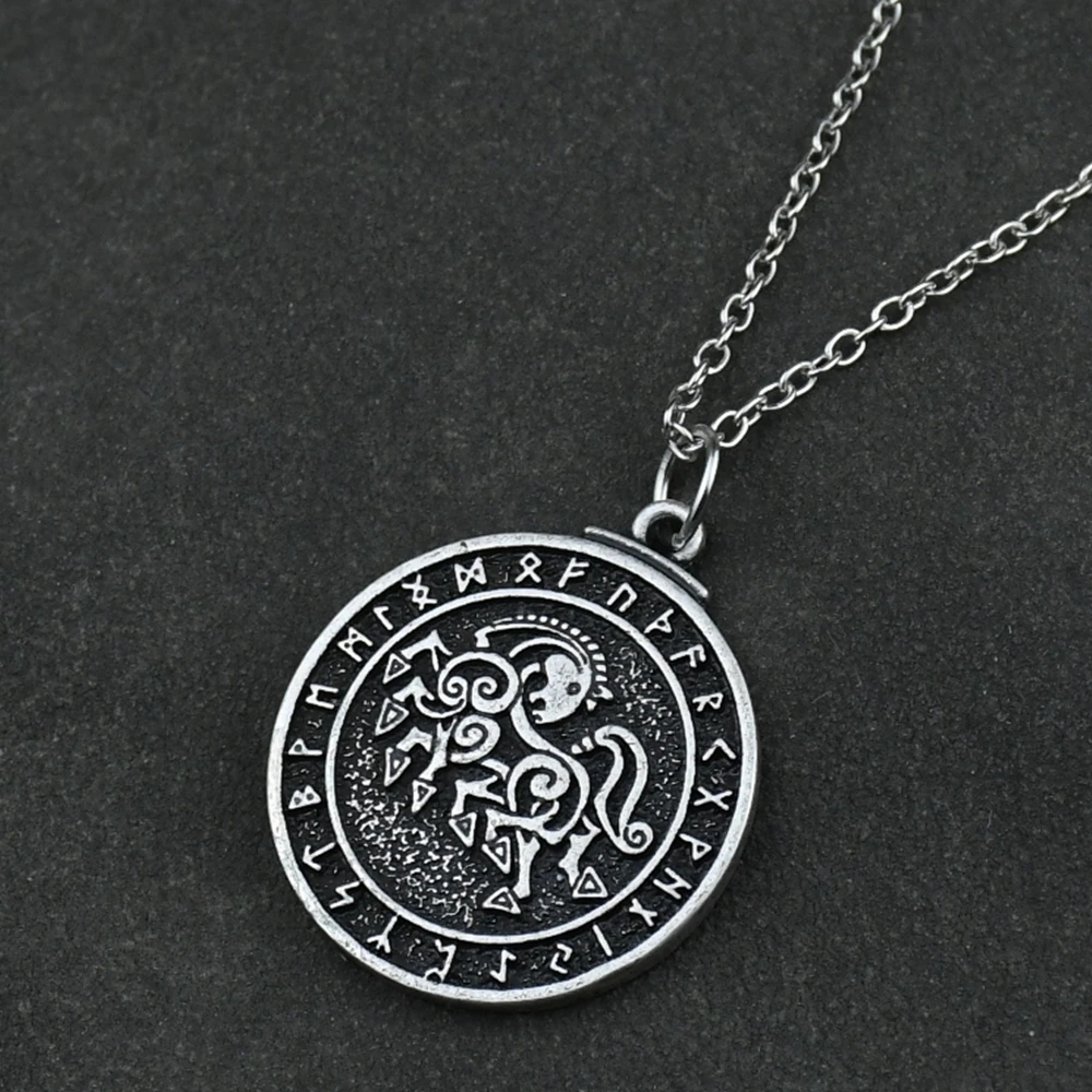 Viking warrior horse antique color Pendant Nordic Pirates war horse Necklace Vintage soldiers Norway axe Collar Jewelry Viking warrior horse antique color Pendant Nordic Pirates war horse Necklace Vintage soldiers Norway axe Collar Jewelry