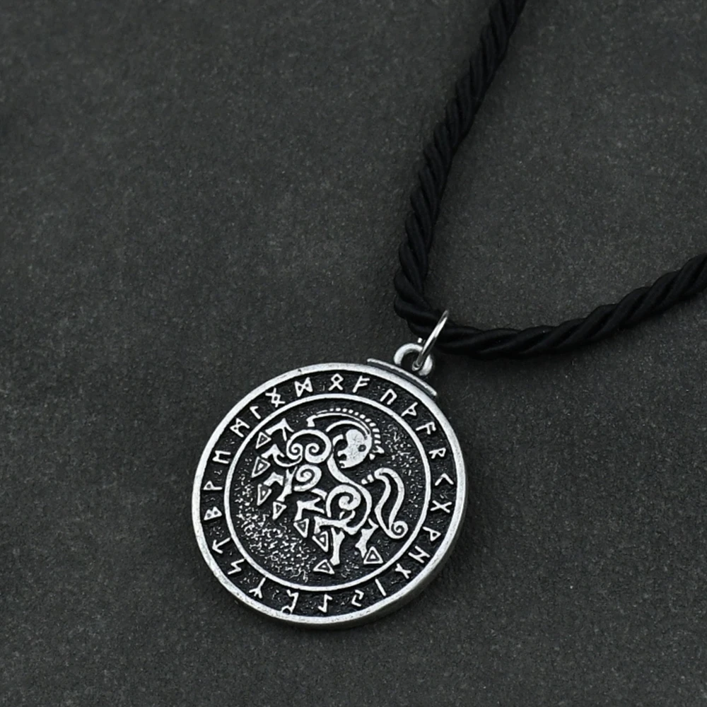 Viking warrior horse antique color Pendant Nordic Pirates war horse Necklace Vintage soldiers Norway axe Collar Jewelry