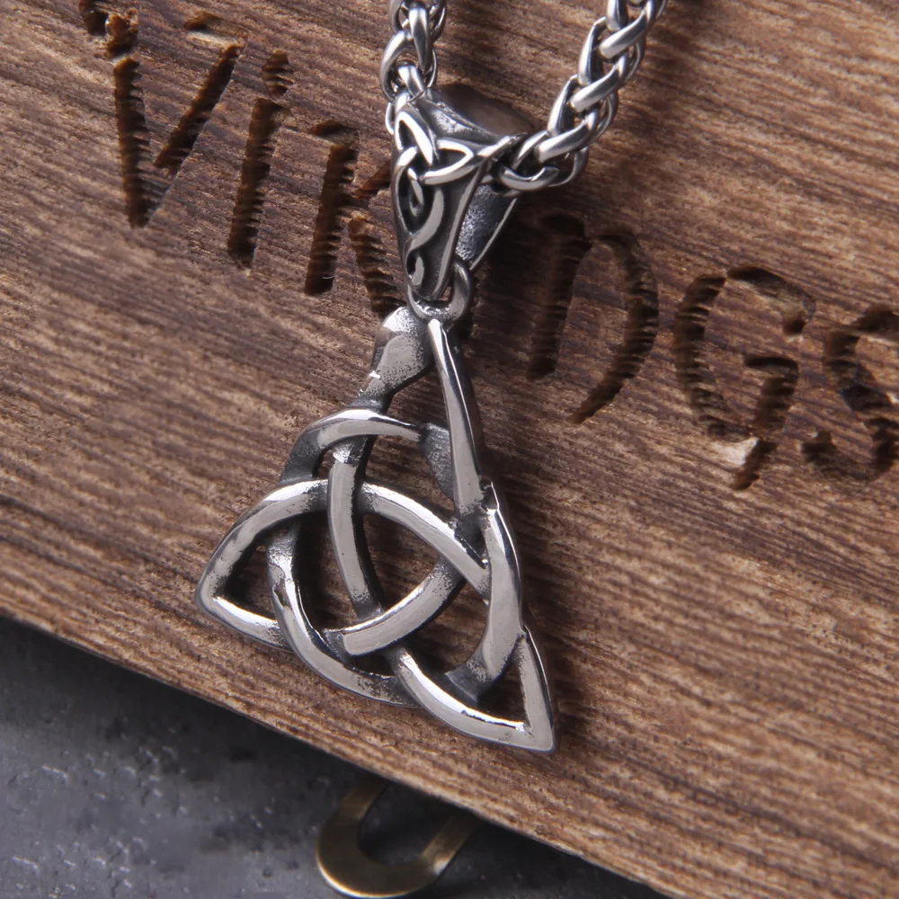 Vintage 2024 New Dropshipping Men's 316L Stainless Steel Snake Pendant Necklace Lucky Knot Chain Animal Jewelry Boyfriend Gift