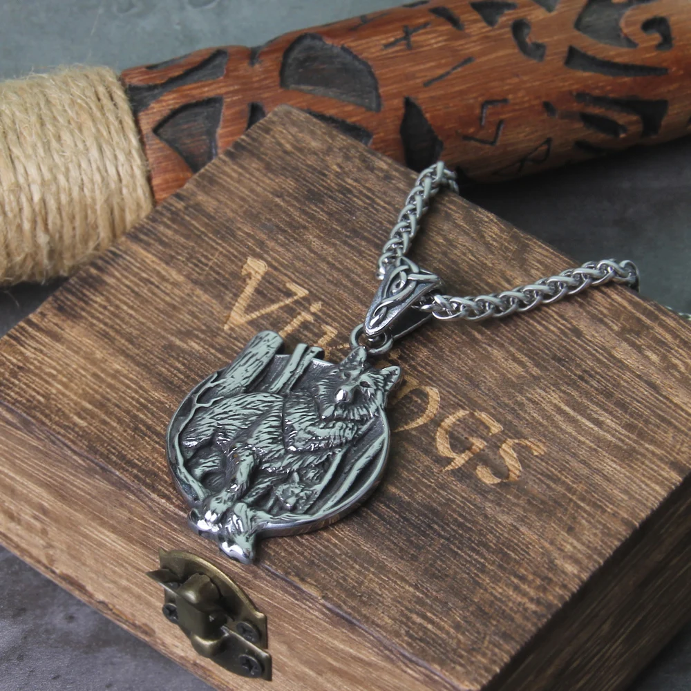 Never fade stainless steel Nordic Viking The forest wolf Necklace Animal Original with wooden box as gift Never fade stainless steel Nordic Viking The forest wolf Necklace Animal Original with wooden box as gift