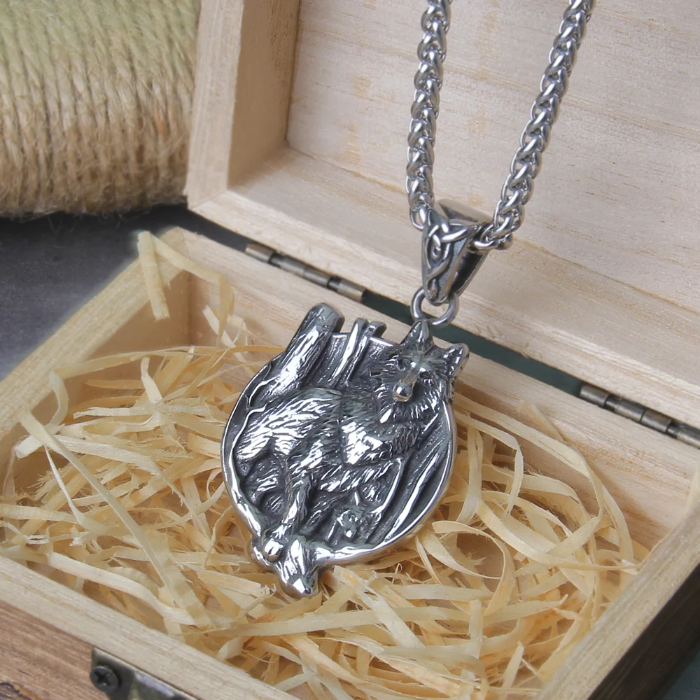 Never fade stainless steel Nordic Viking The forest wolf Necklace Animal Original with wooden box as gift Never fade stainless steel Nordic Viking The forest wolf Necklace Animal Original with wooden box as gift