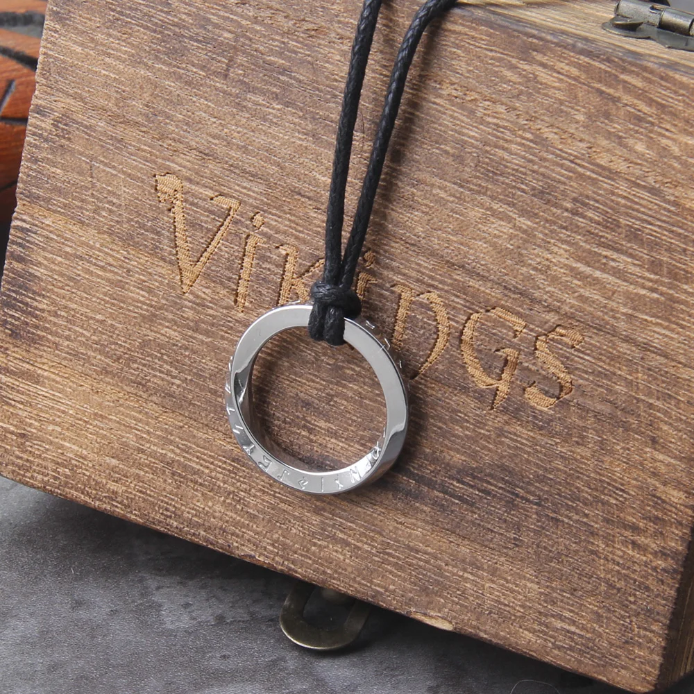 New Viking rune Letter Stainless Steel Pendant Necklace Vintage Style Concentric Ring Men Titanium Steel Necklace Jewelry