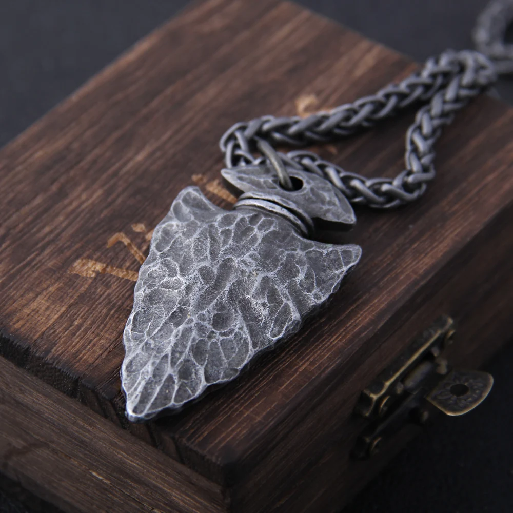 Odin Valknut Rune Necklace - vikings spear Men's Stainless Steel Necklace in Wooden Box Odin Valknut Rune Necklace - vikings spear Men's Stainless Steel Necklace in Wooden Box