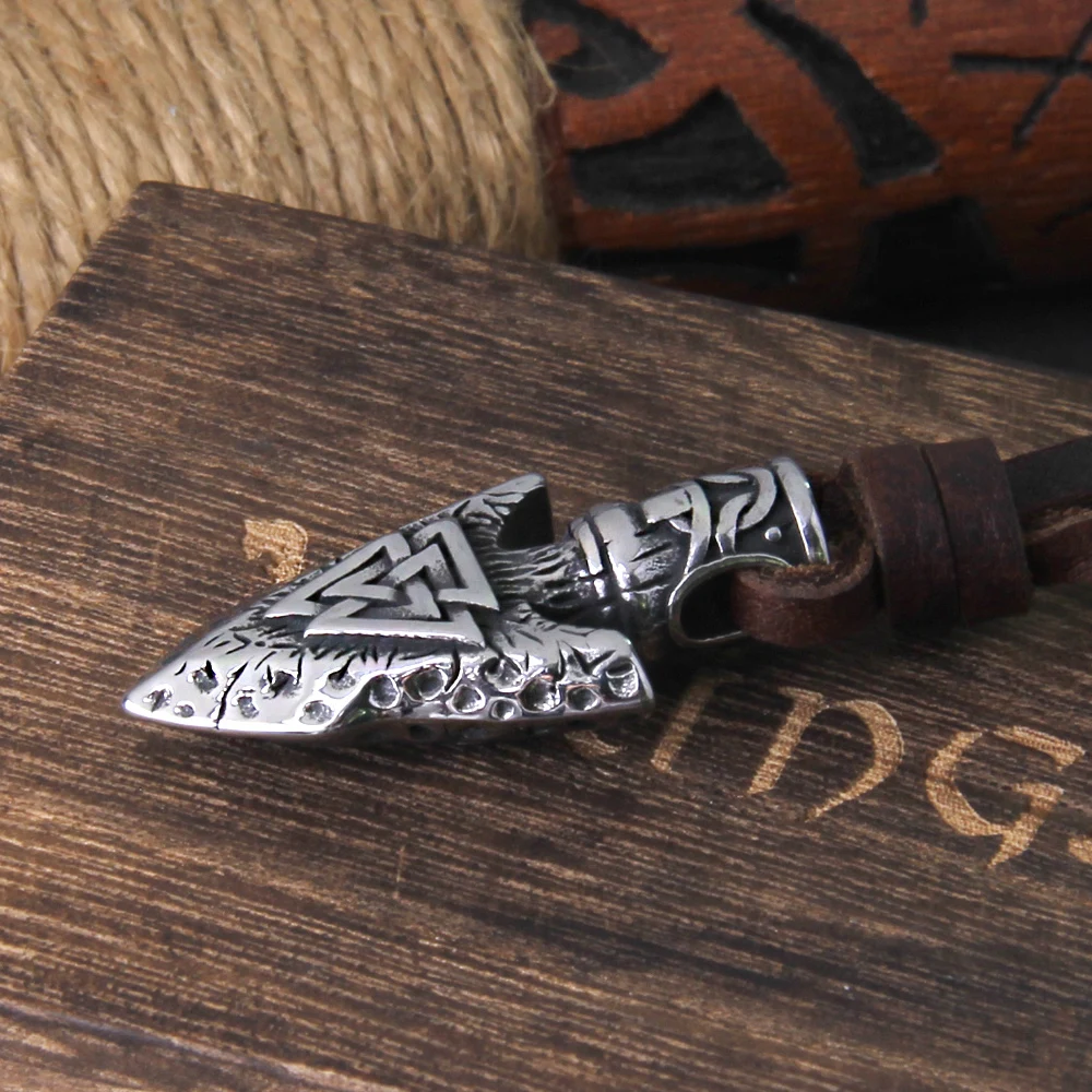 Odin Valknut Rune Necklace - vikings spear Men's Stainless Steel Necklace in Wooden Box
