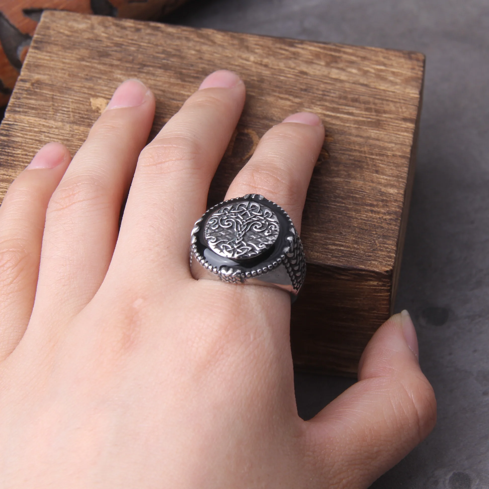 Stainless Steel Men Ring Luxury Domineering Carved Tree of Life Ring Wedding Engagement Ring Party Jewelry Birthday Gift Stainless Steel Men Ring Luxury Domineering Carved Tree of Life Ring Wedding Engagement Ring Party Jewelry Birthday Gift