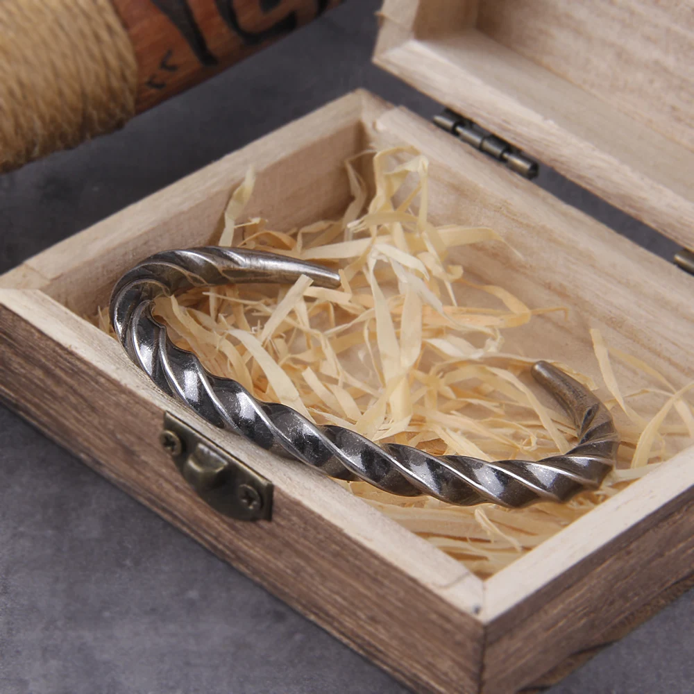 Retro Tibetan Elephant Cuff Bracelet – Silver Plated Stainless Steel Lucky Jewelry Gift Retro Tibetan Elephant Cuff Bracelet – Silver Plated Stainless Steel Lucky Jewelry Gift