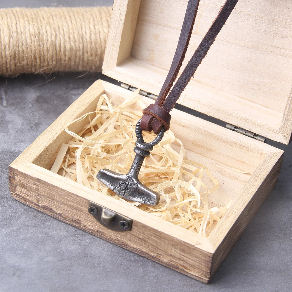Iron Gray Mjölnir Necklace – Viking Stainless Steel Norse Pendant
