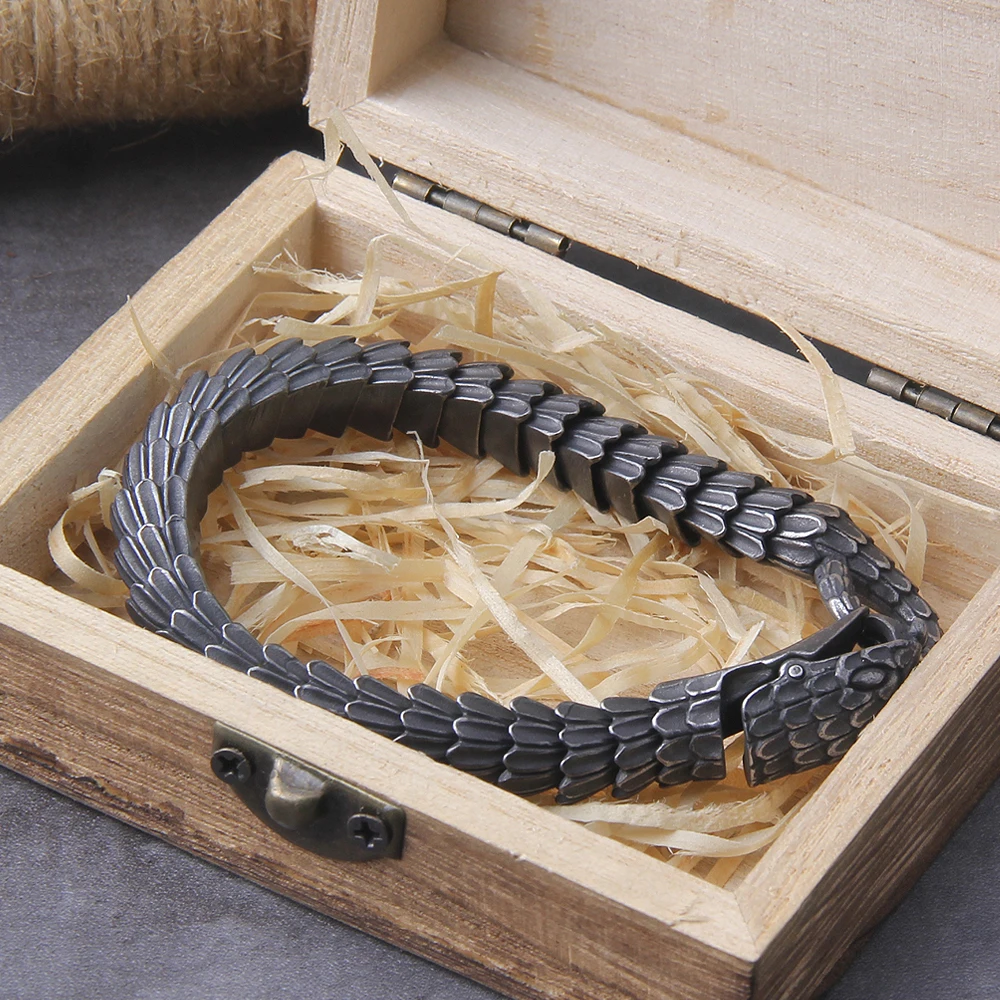 Black Snake Chain Bracelet – Gothic Stainless Steel Wristband for Men & Women Black Snake Chain Bracelet – Gothic Stainless Steel Wristband for Men & Women