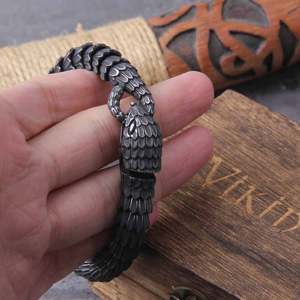 Black Snake Chain Bracelet – Gothic Stainless Steel Wristband for Men & Women Black Snake Chain Bracelet – Gothic Stainless Steel Wristband for Men & Women