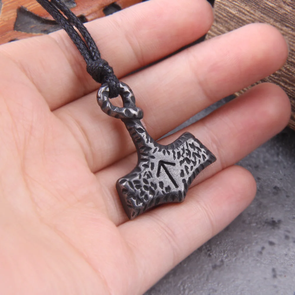 Thor Hammer Pendant – Viking Mjolnir Necklace for Men