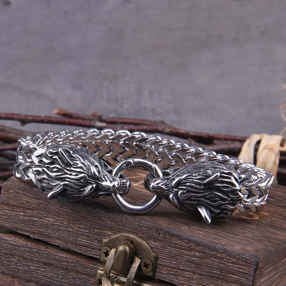 Never Fade Rock Viking Wolf Charm Bracelet Men's Stainless Steel Mesh Chain Gold Wolf Punk Jewelry without box Never Fade Rock Viking Wolf Charm Bracelet Men's Stainless Steel Mesh Chain Gold Wolf Punk Jewelry without box