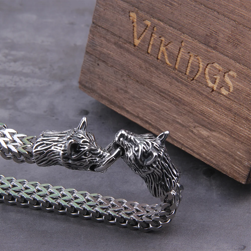 Never Fade Rock Viking Wolf Charm Bracelet Men's Stainless Steel Mesh Chain Gold Wolf Punk Jewelry without box Never Fade Rock Viking Wolf Charm Bracelet Men's Stainless Steel Mesh Chain Gold Wolf Punk Jewelry without box
