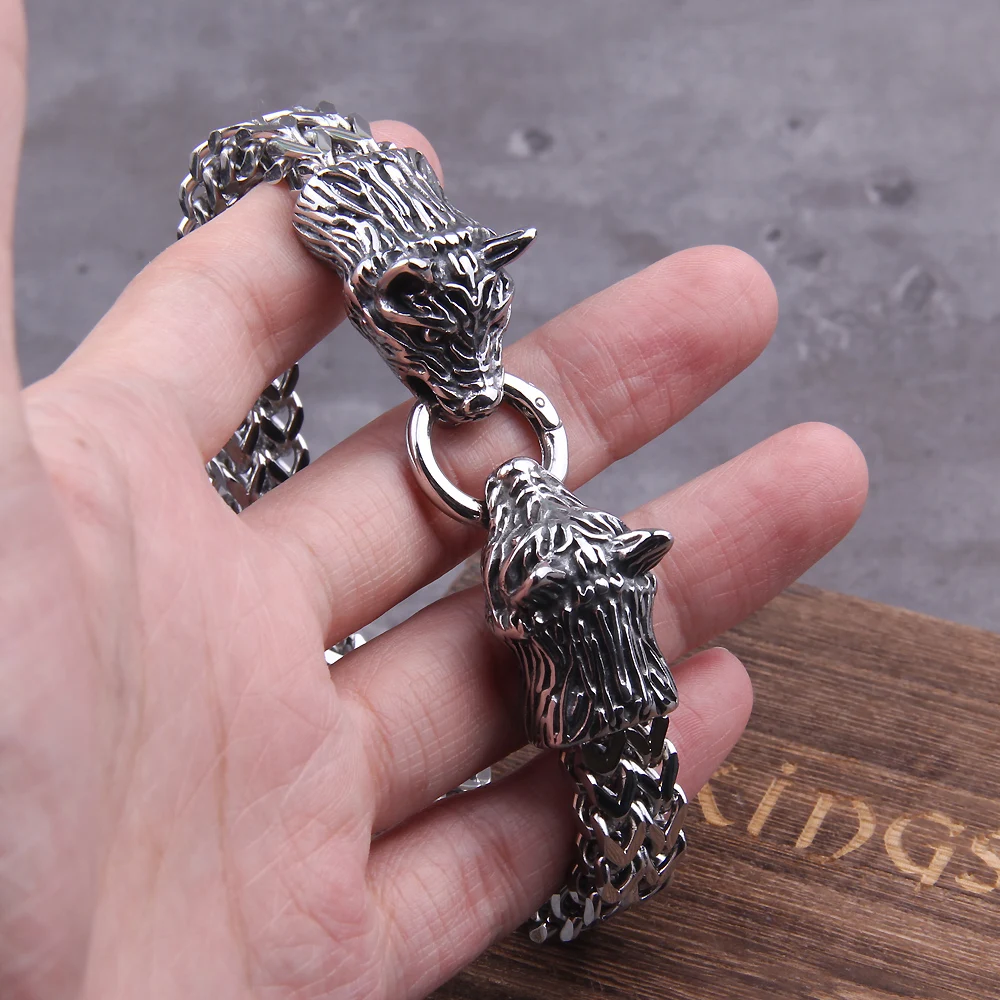 Never Fade Rock Viking Wolf Charm Bracelet Men's Stainless Steel Mesh Chain Gold Wolf Punk Jewelry without box Never Fade Rock Viking Wolf Charm Bracelet Men's Stainless Steel Mesh Chain Gold Wolf Punk Jewelry without box