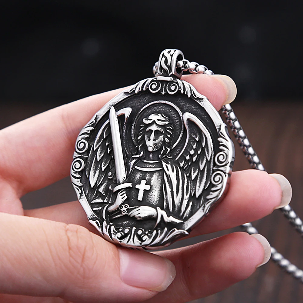 Vintage Classic Saint Michael Angel Pendant Punk Stainless Steel Motorcycle Amulet Angel Necklace Fashion Jewelry Gift Wholesale
