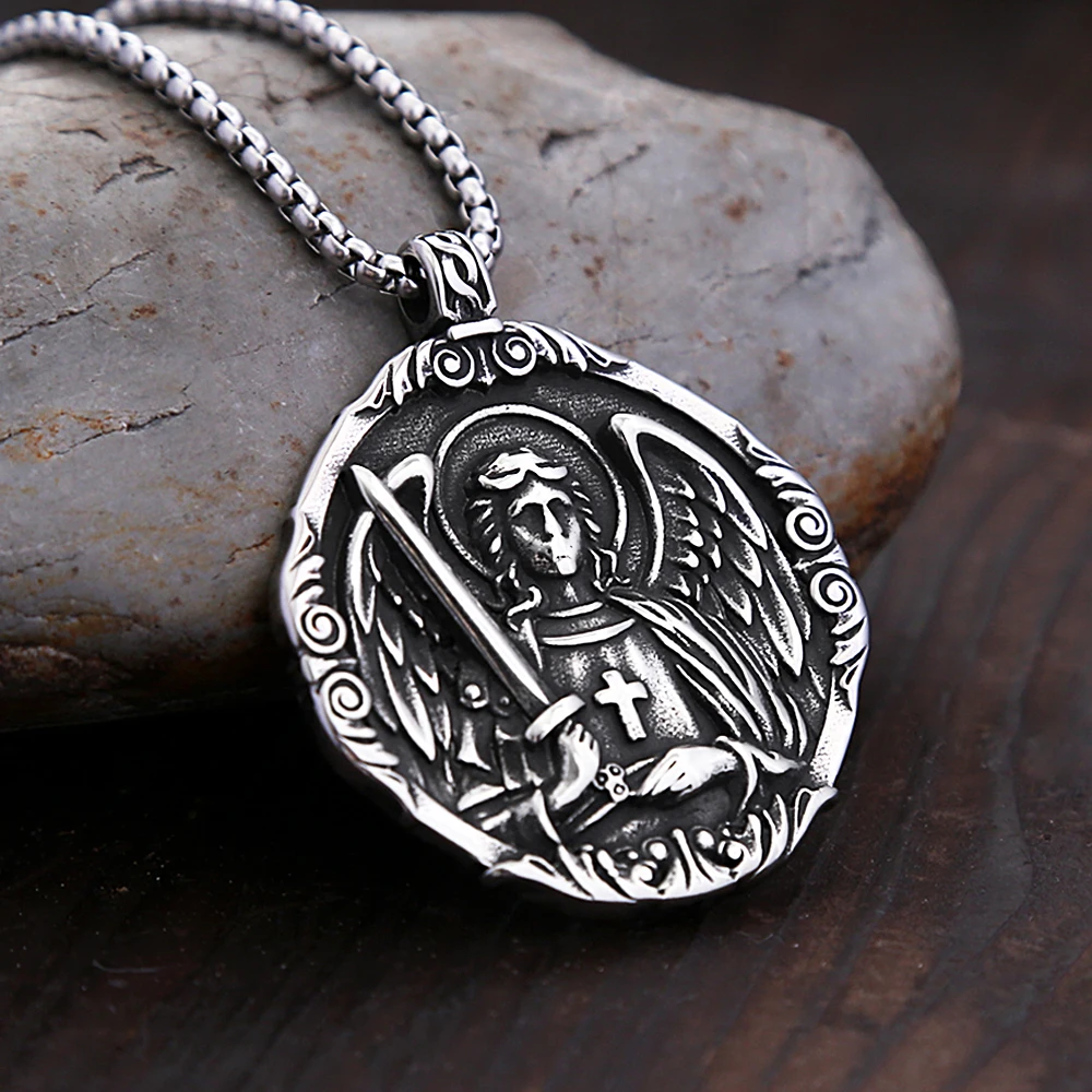 Vintage Classic Saint Michael Angel Pendant Punk Stainless Steel Motorcycle Amulet Angel Necklace Fashion Jewelry Gift Wholesale