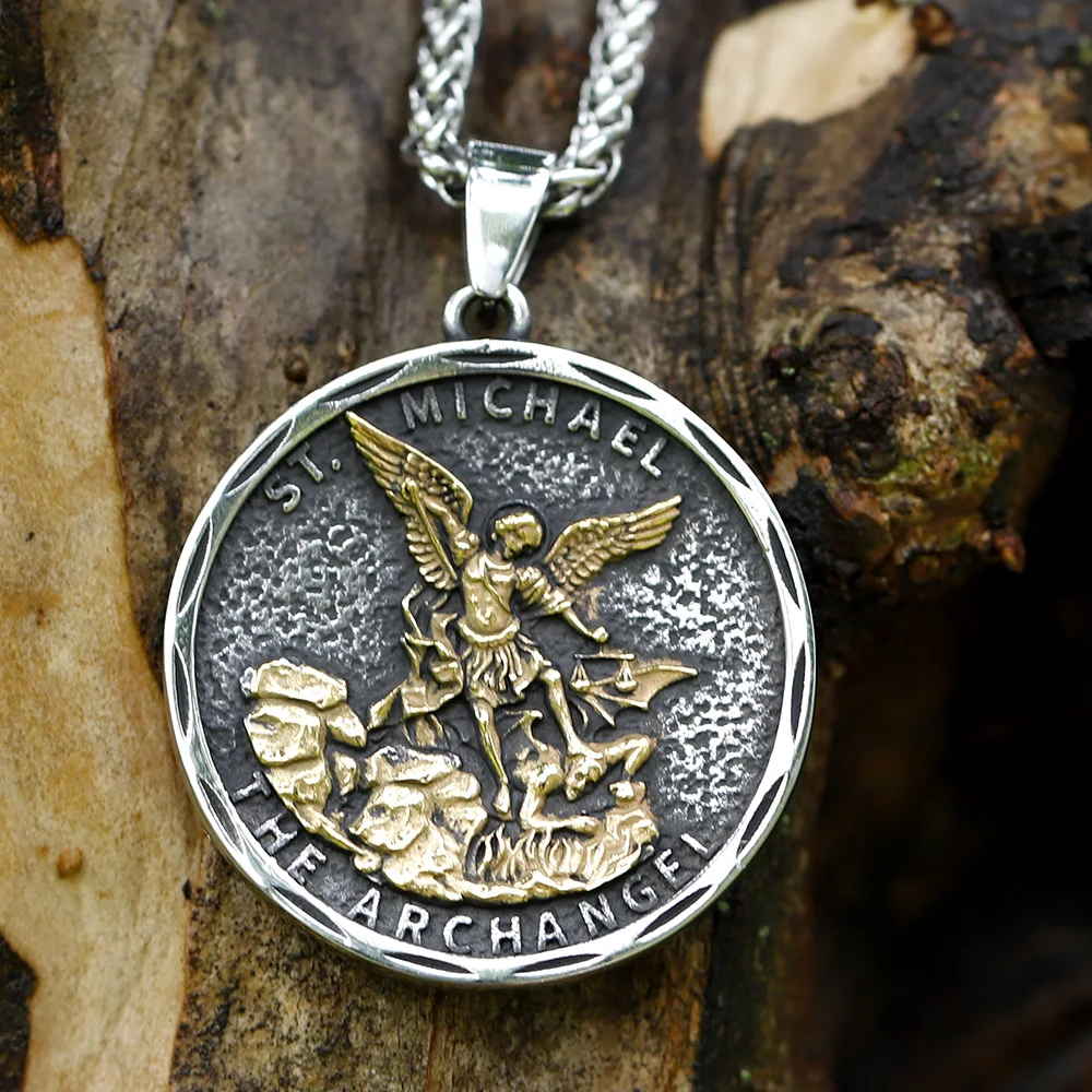 new Men Stainless Steel Archangel St.Michael Guardian Pendant Necklaces Fashion Jewelry Creativity Chains Gifts new Men Stainless Steel Archangel St.Michael Guardian Pendant Necklaces Fashion Jewelry Creativity Chains Gifts